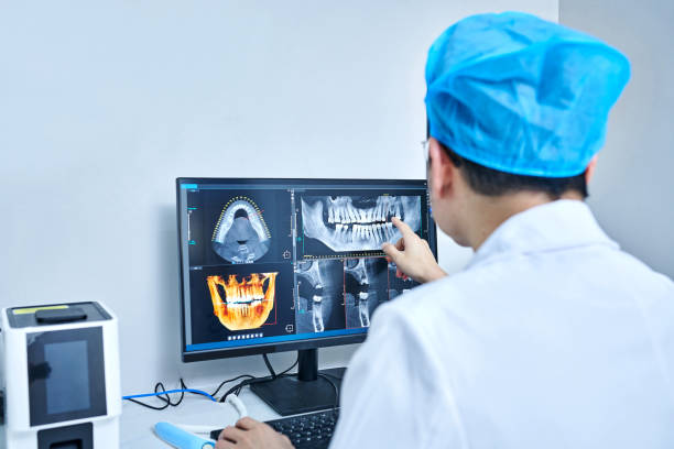Best Urgent Tooth Repair  in Daisetta, TX